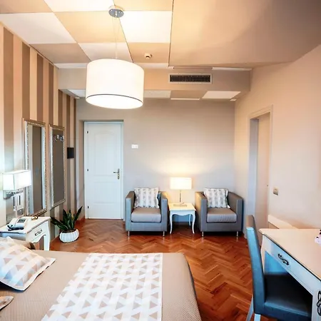 Bellevue 3* Gardone Riviera