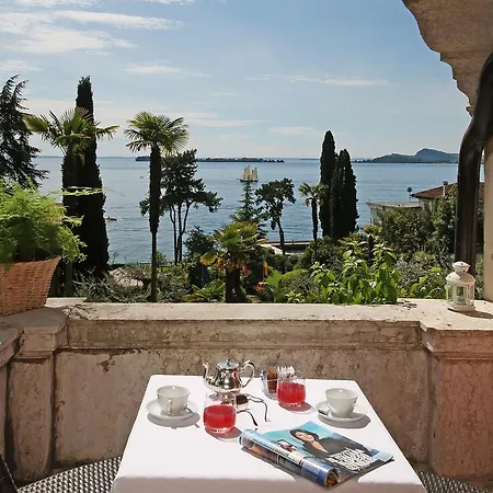 Bellevue Hotel 3*