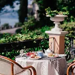 Hotel Bellevue Gardone Riviera