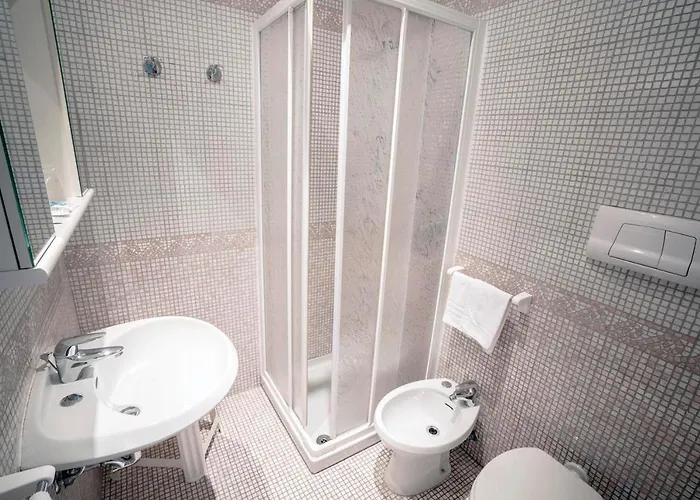 Bellevue מלון 3*