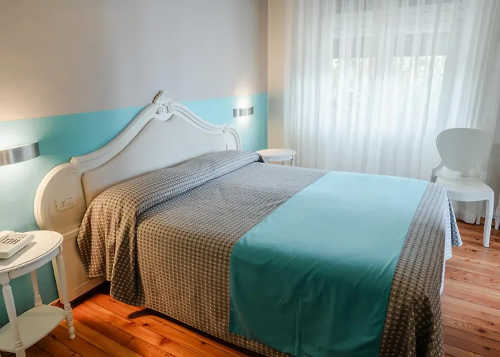 Bellevue מלון 3*